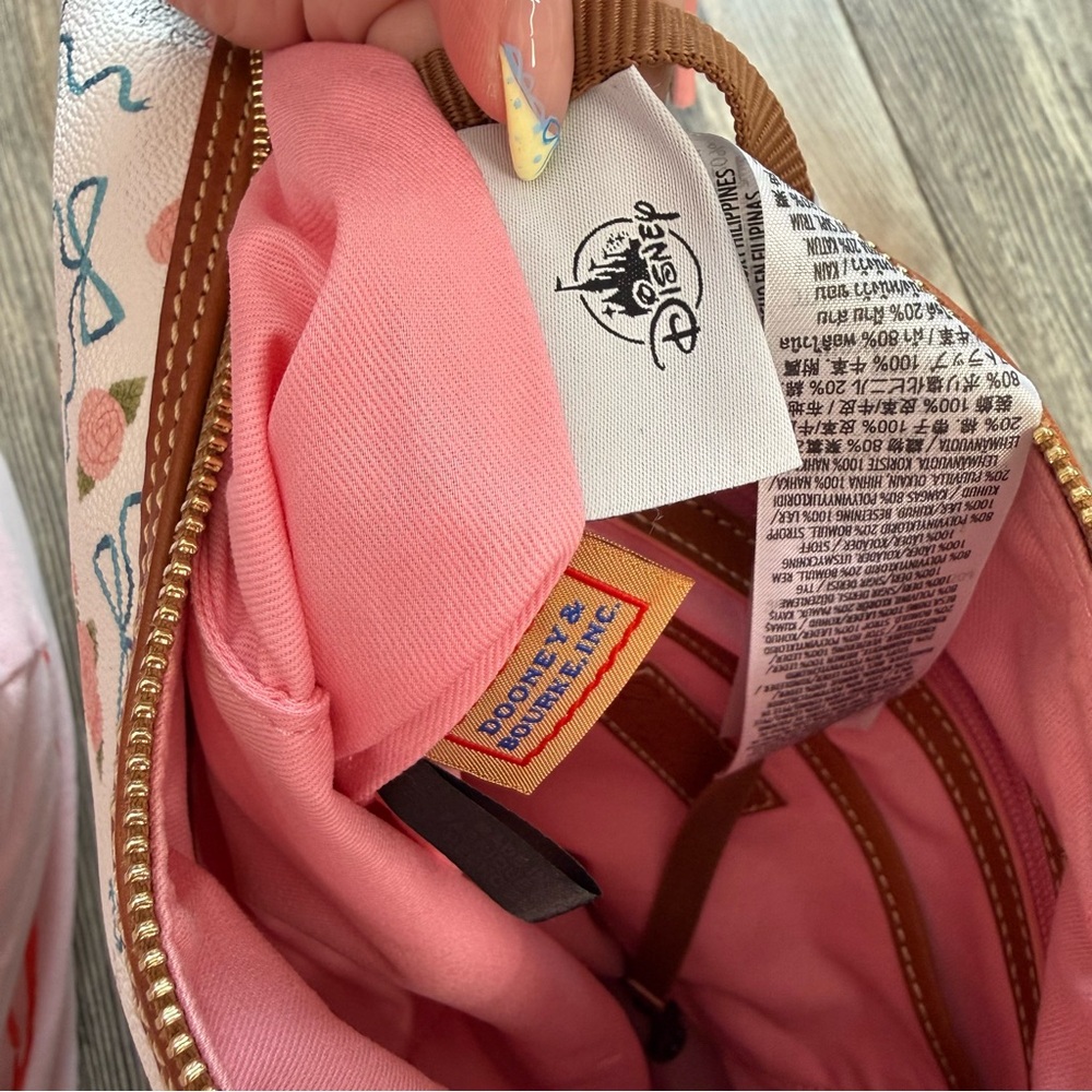 Dooney & Bourke Aristocats Patterned Shoulder Bag - Picture 16 of 16